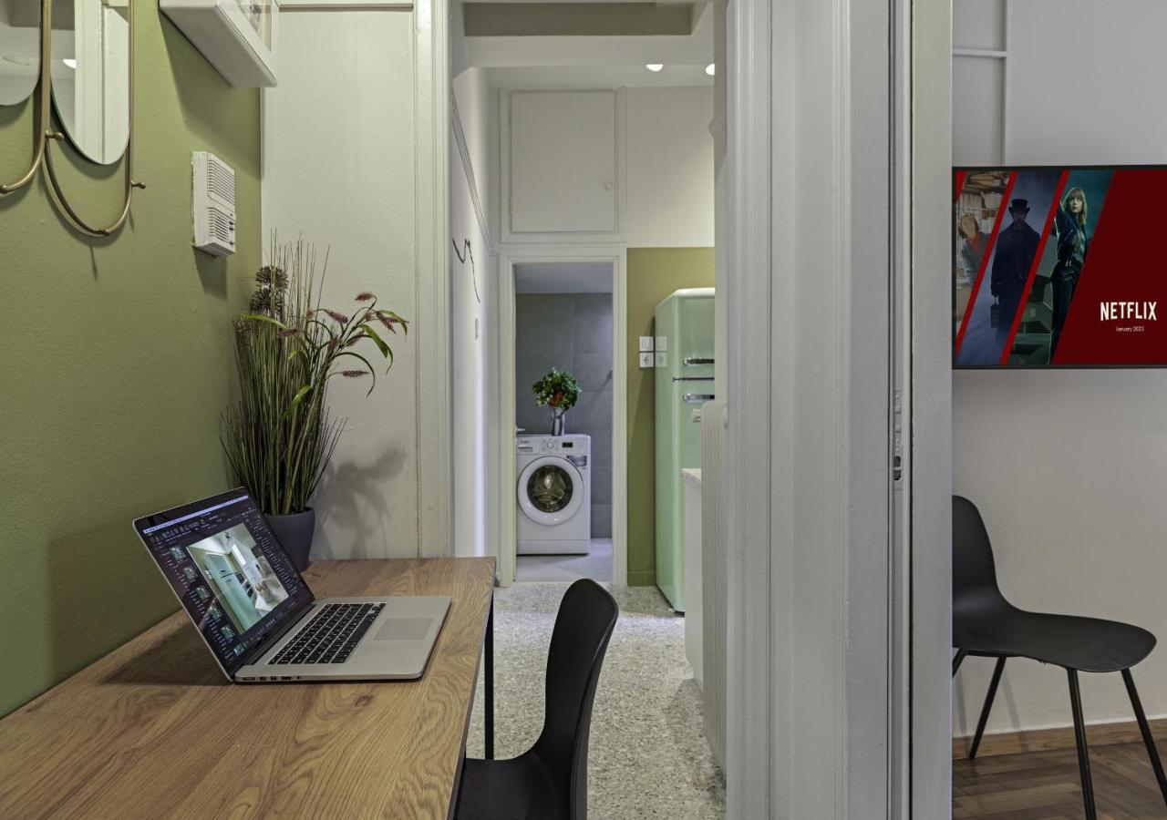 New Hidden Gem, A Studio At A Super Prime Location Athens Luaran gambar